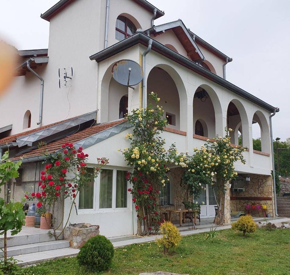Knez Apartmani Senje Exteriör bild