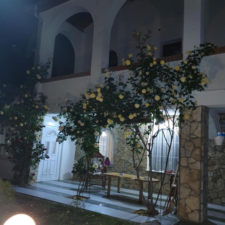 Knez Apartmani Senje Exteriör bild