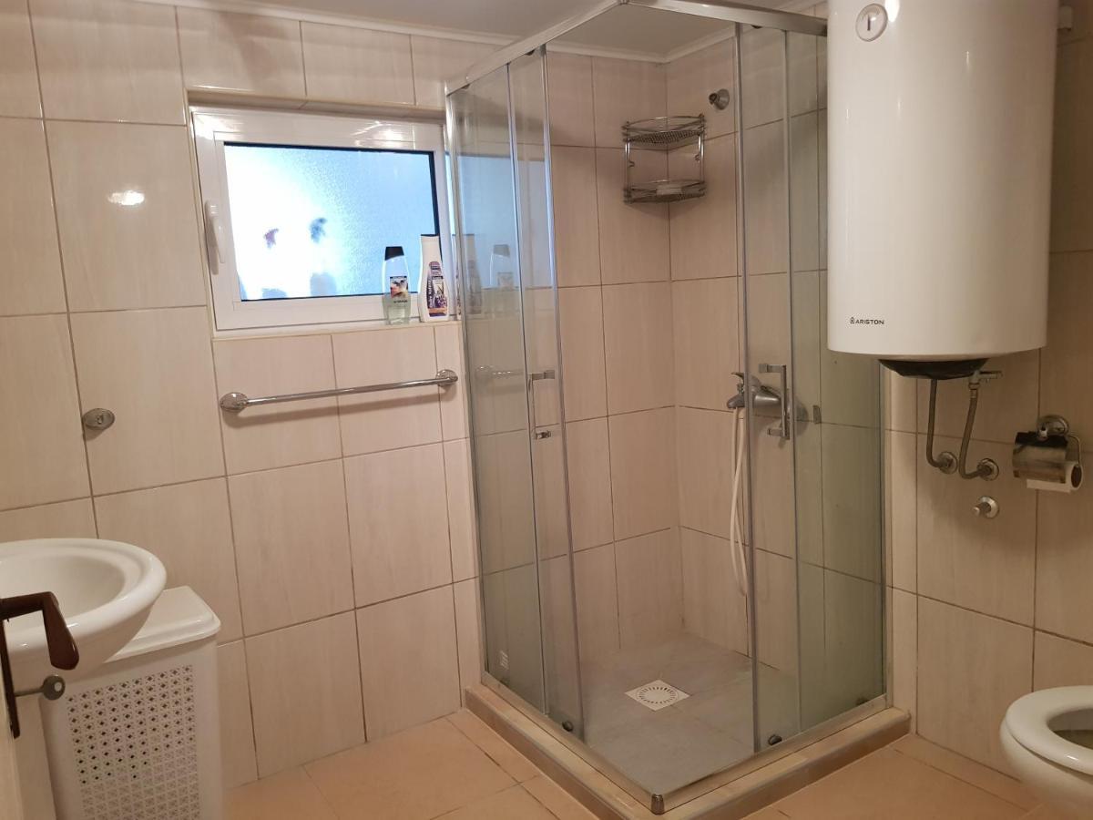 Knez Apartmani Senje Rum bild